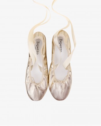 SOPHIA皮革底金色芭蕾绑带平底鞋